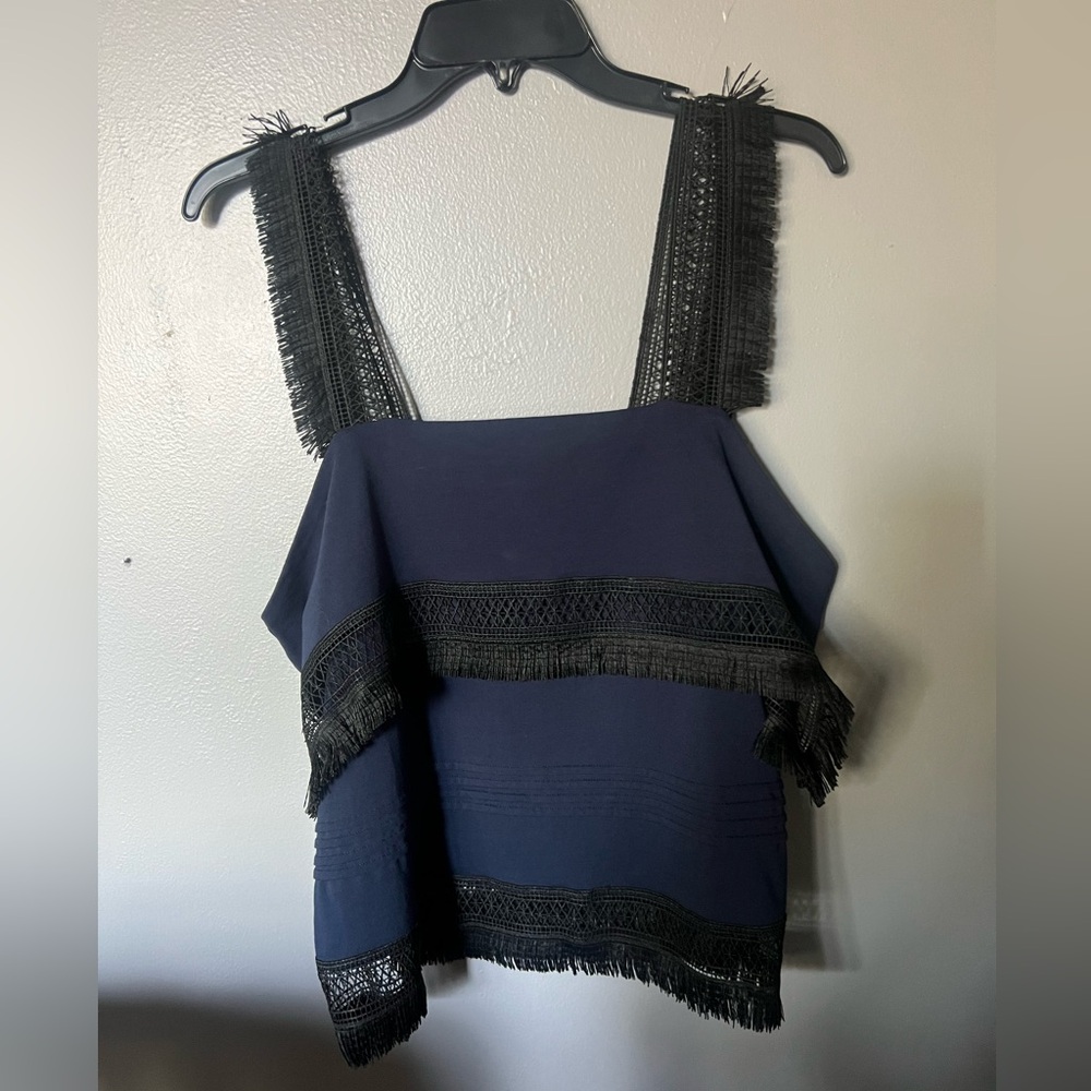 NWT kinly top